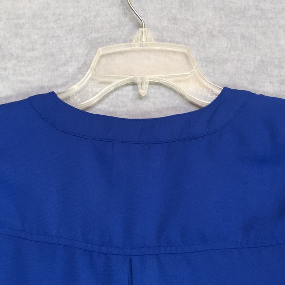 MONROE & MAIN Cool Semi-Sheer Summer Top Adjustable Sleeves with Tie & Hi Lo Hem - Picture 4 of 16